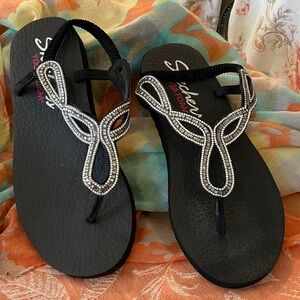 Skechers Women's Black yoga Sandals with Silver Accents